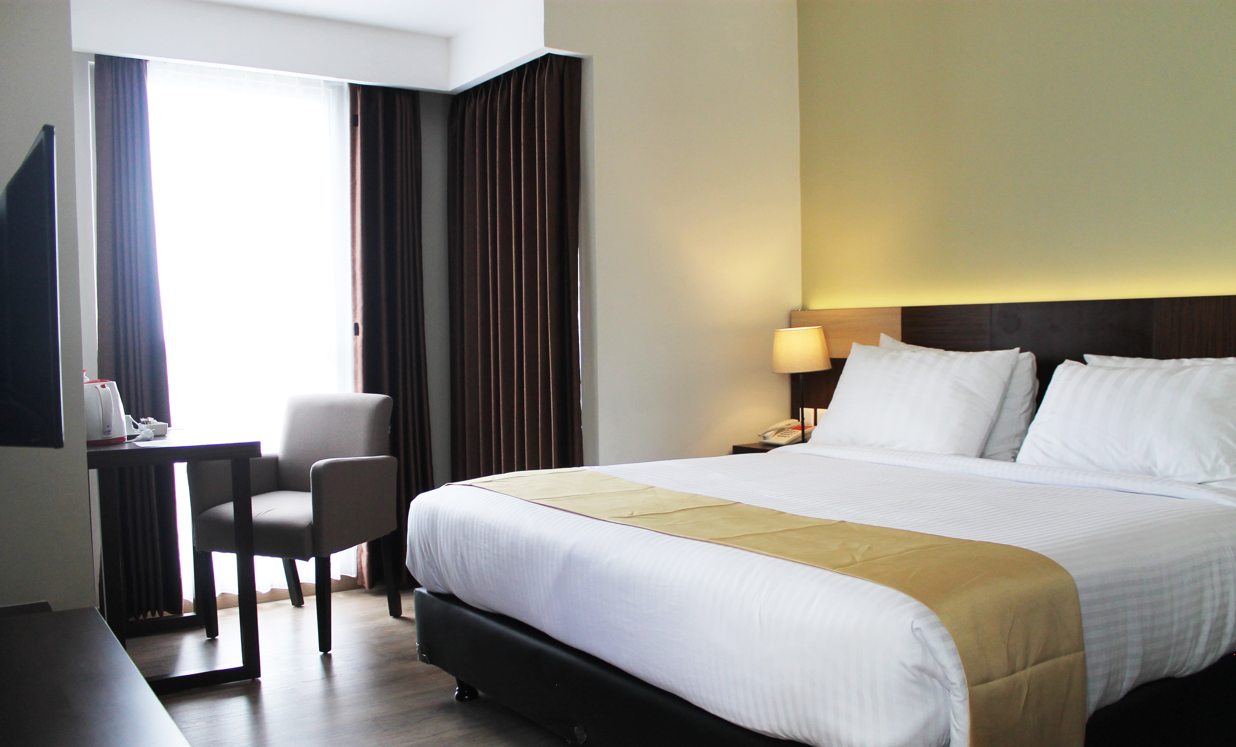 Room 2 Image 2